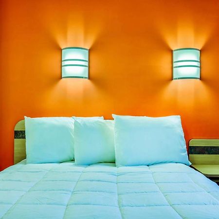 Motel 6-Burlington, On - Toronto West - Oakville Zewnętrze zdjęcie