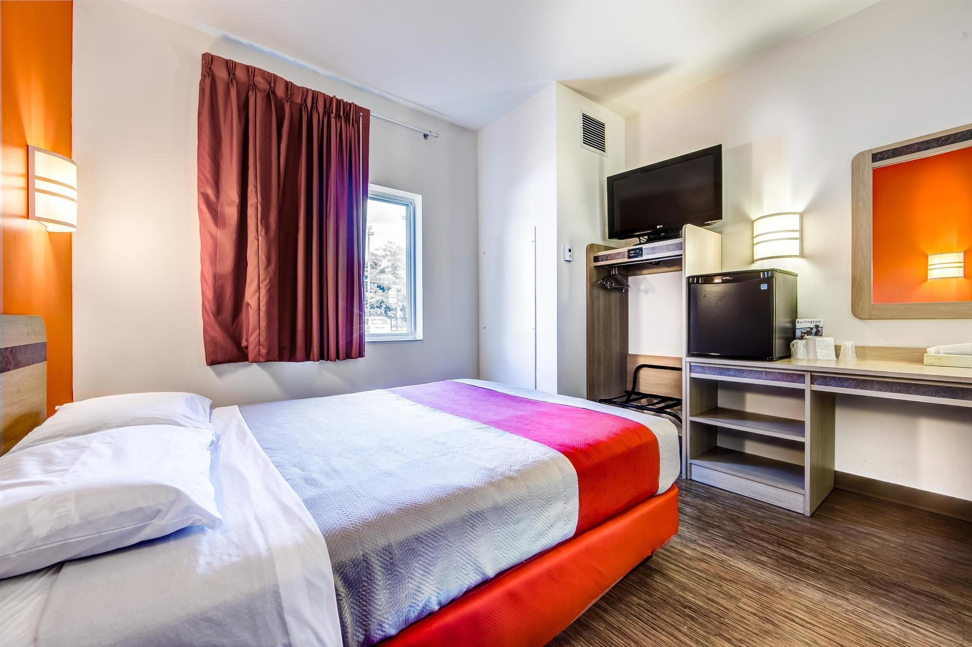 Motel 6-Burlington, On - Toronto West - Oakville Zewnętrze zdjęcie
