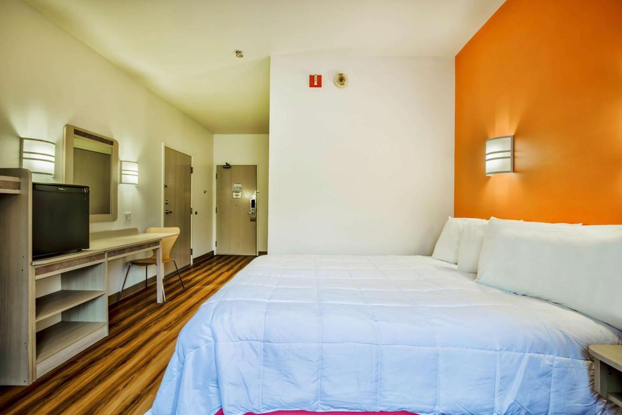 Motel 6-Burlington, On - Toronto West - Oakville Zewnętrze zdjęcie