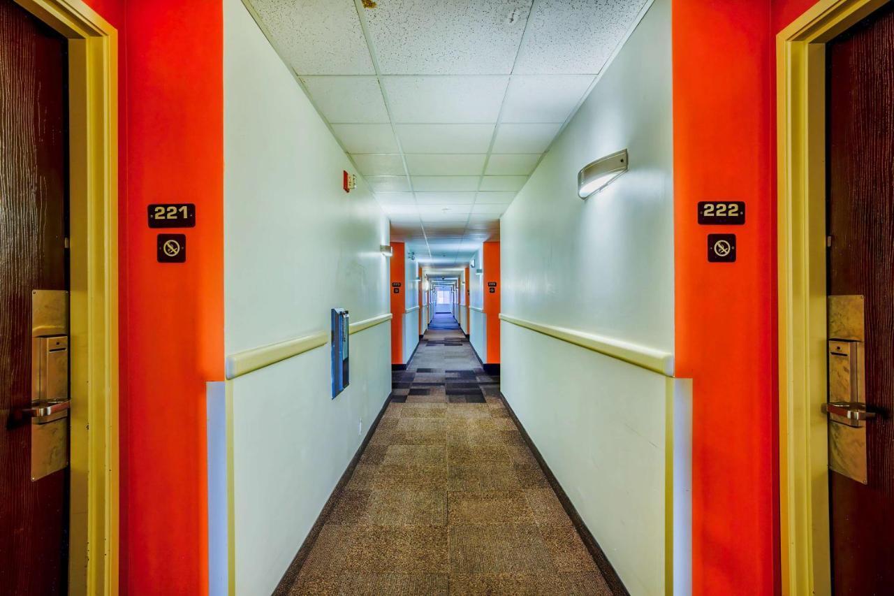 Motel 6-Burlington, On - Toronto West - Oakville Zewnętrze zdjęcie