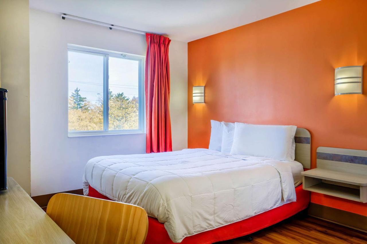 Motel 6-Burlington, On - Toronto West - Oakville Zewnętrze zdjęcie